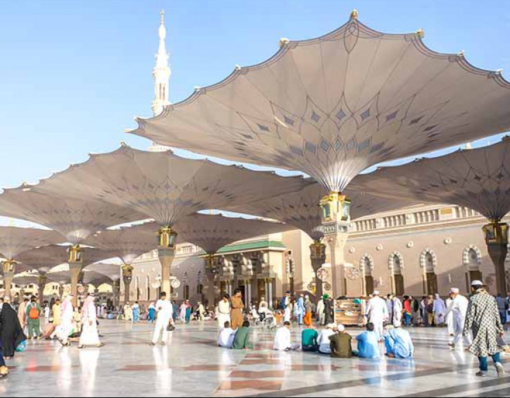 14 Nights 4 Star Family Umrah Package